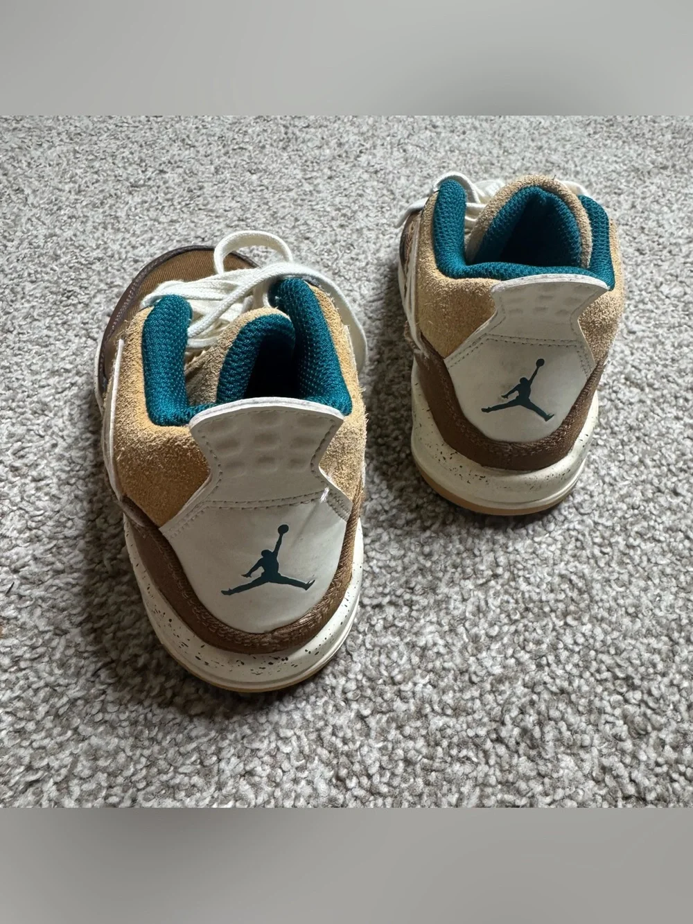 Air Jordan’s 4 retro